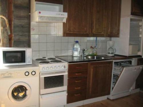 Holiday Home �yst�nmaja