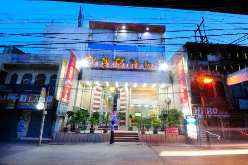 Hotel Maharaja Residency