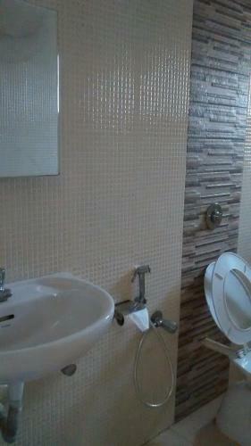 Ocean Crest Hotel