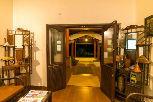 Hotel Upavan Resort