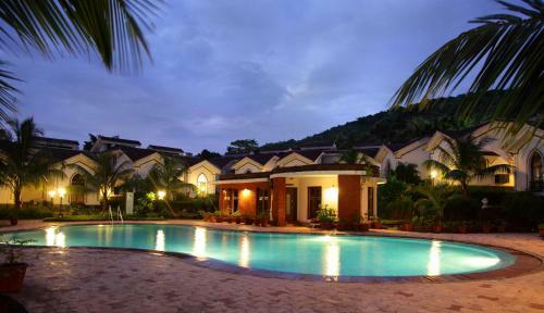 Apartamento Surya Suites @ Riviera Foothills