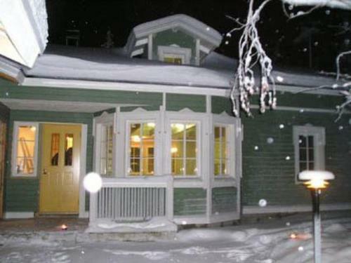 Holiday Home Rukan Taikavuosseli 12 A