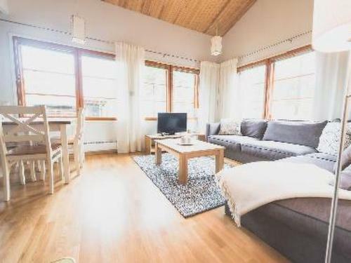 Holiday Home Karhunvartijan Tupa A6