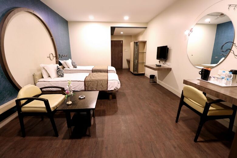 Hotel Aurangabad Gymkhana Club