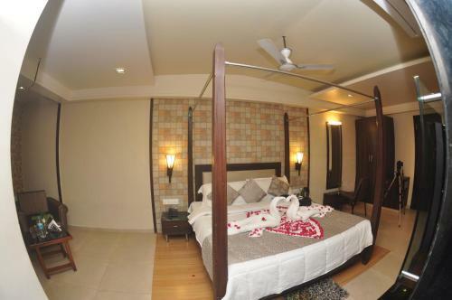 Hotel Krushnai Resort