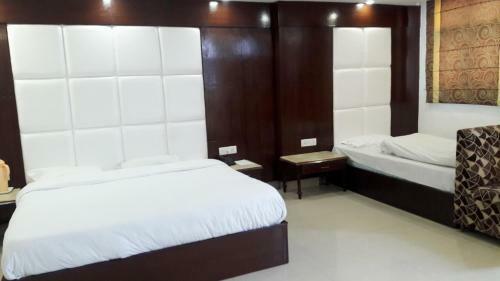Hotel Deep