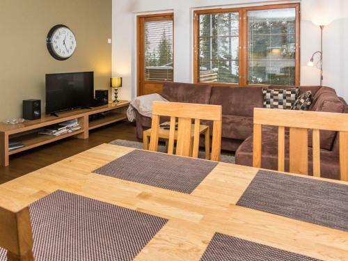 Holiday Home Karhunvartijan Linna A1