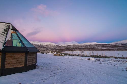 Hotel Arctic Land Adventure Glass Igloos