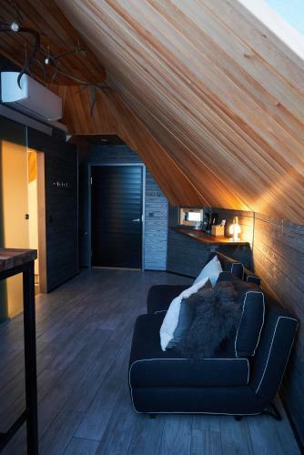 Hotel Arctic Land Adventure Glass Igloos
