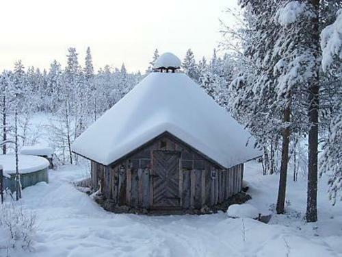 Holiday Home Kuukkelitupa