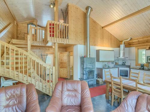 Holiday Home Valkealammi