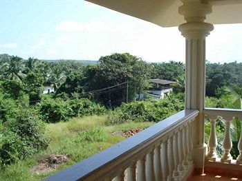 Hotel Hacienda De Goa Resort