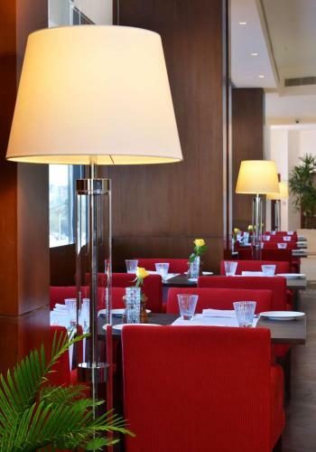 Hotel Park Plaza Chandigarh Zirakpur