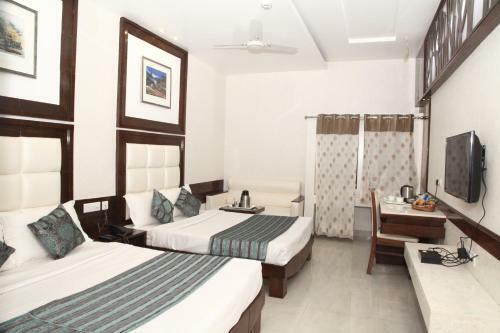 Hotel Emerald