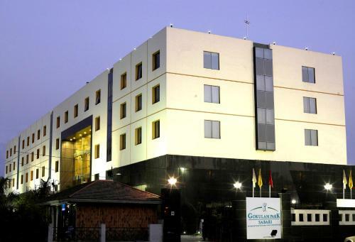 Hotel Sabari Classic