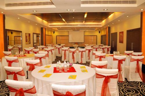 Hotel Sabari Classic