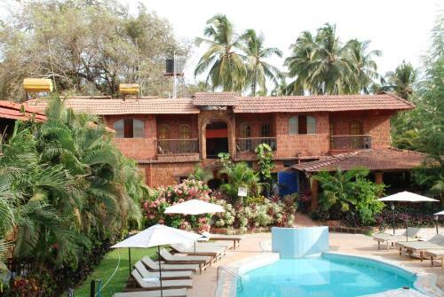 Hotel Sea Breeze Beach Resort Candolim, Goa