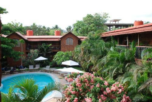 Hotel Sea Breeze Beach Resort Candolim, Goa