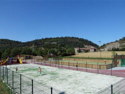Camping Pe�a Monta�esa
