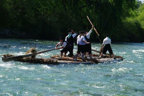 Camping Pe�a Monta�esa