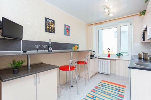 10 Niamiha Apartment