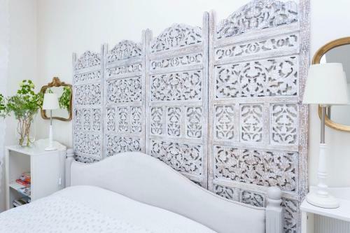 Hostal Villa Iconic Garden