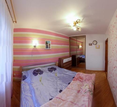 Apartment Na Surganova