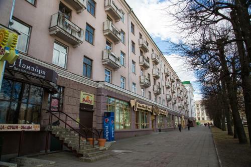 Apartment Near Lenin Square