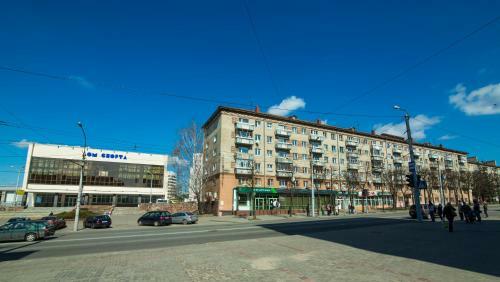 Apartment Near Lenin Square