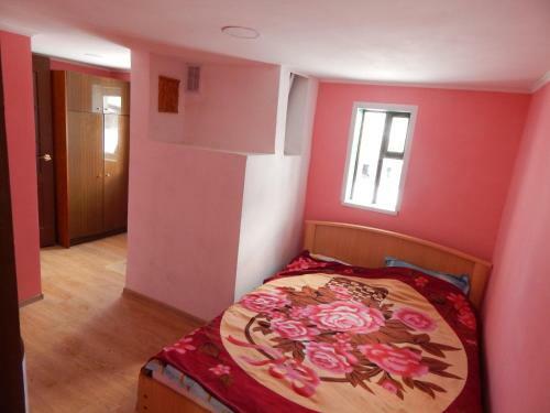 Agroturismo Homestead Yakim + Manya
