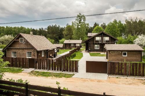 Agroturismo Usadba Domik V Pushche