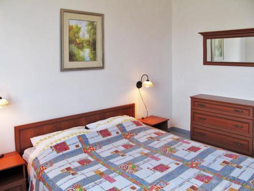 Holiday Home Haus Adriatic (voj510)