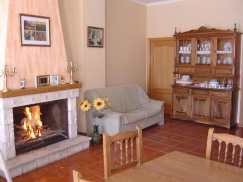 Hotel Hostal D�ernes