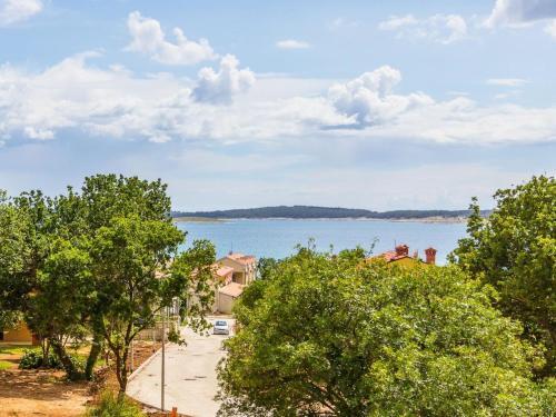 Apartment House Edel