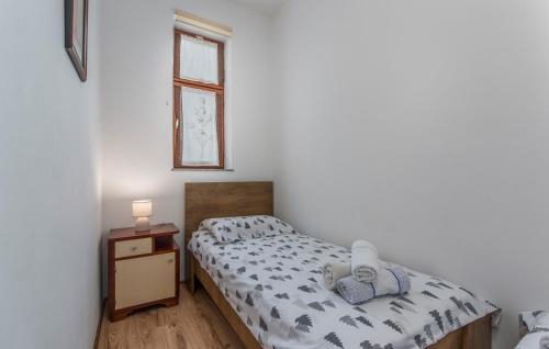 Hostal E-m Apartments With Private Pool