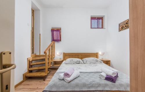 Hostal E-m Apartments With Private Pool