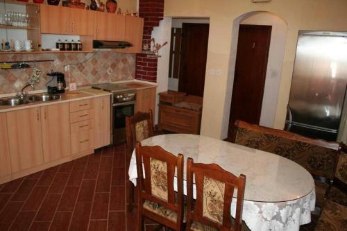 Apartments Pelister