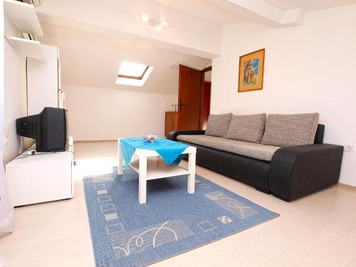 Apartments Munida 734