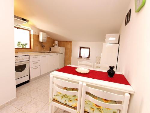 Apartments Munida 734