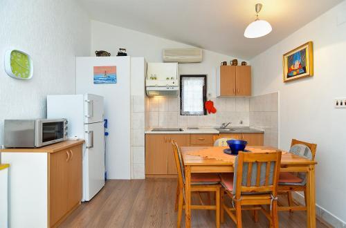 Apartments Munida 734
