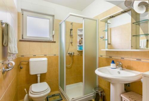 Apartamentos Irena Burle