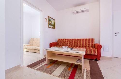 Apartments Marich