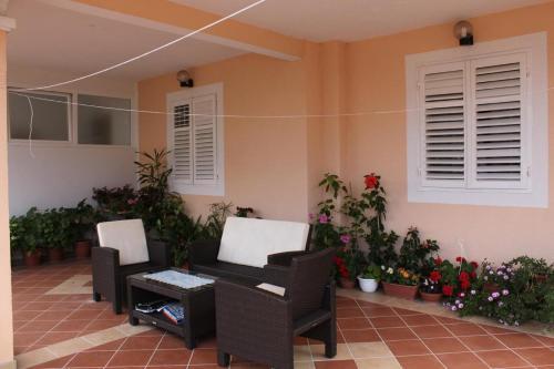 Apartment Metajna 6503a