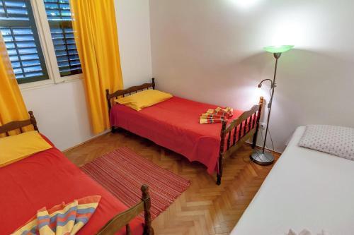 Apartments By The Sea Mimice (omis) - 2972