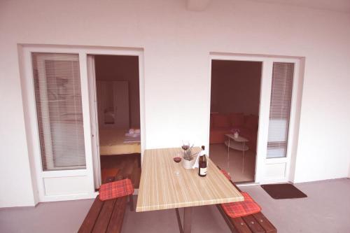Apartments By The Sea Pisak (omis) - 12545