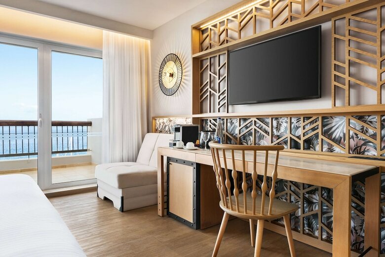 Hotel Wyndham Grand Crete Mirabello Bay