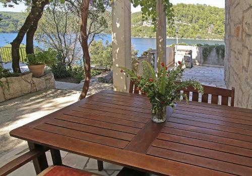 Apartments By The Sea Polace (mljet) - 613