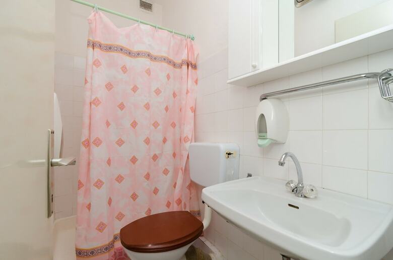 Hostal Rooms Ogigija