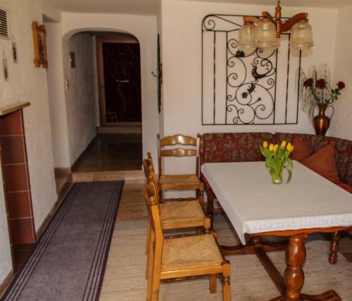 Hostal G�stehaus Gerti