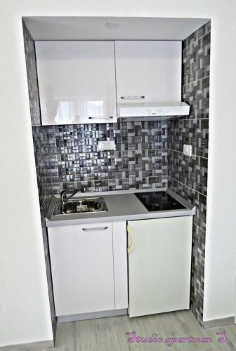 Apartamentos Studio Podstrana 15377b
